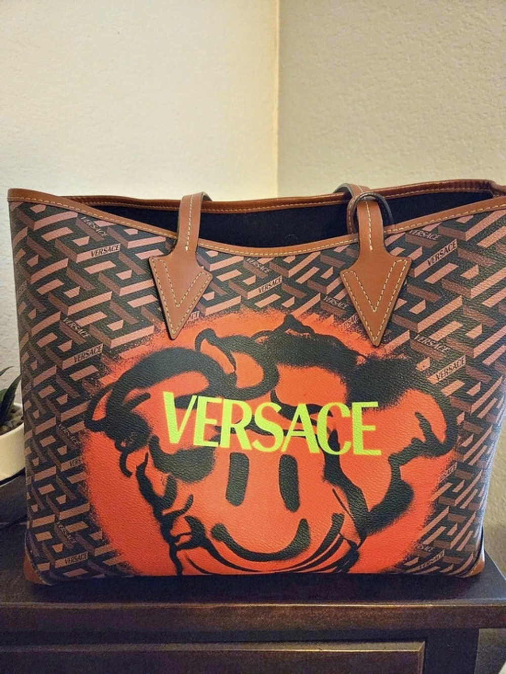 🔥Versace La Greca Medusa Smiley Shopping Tote